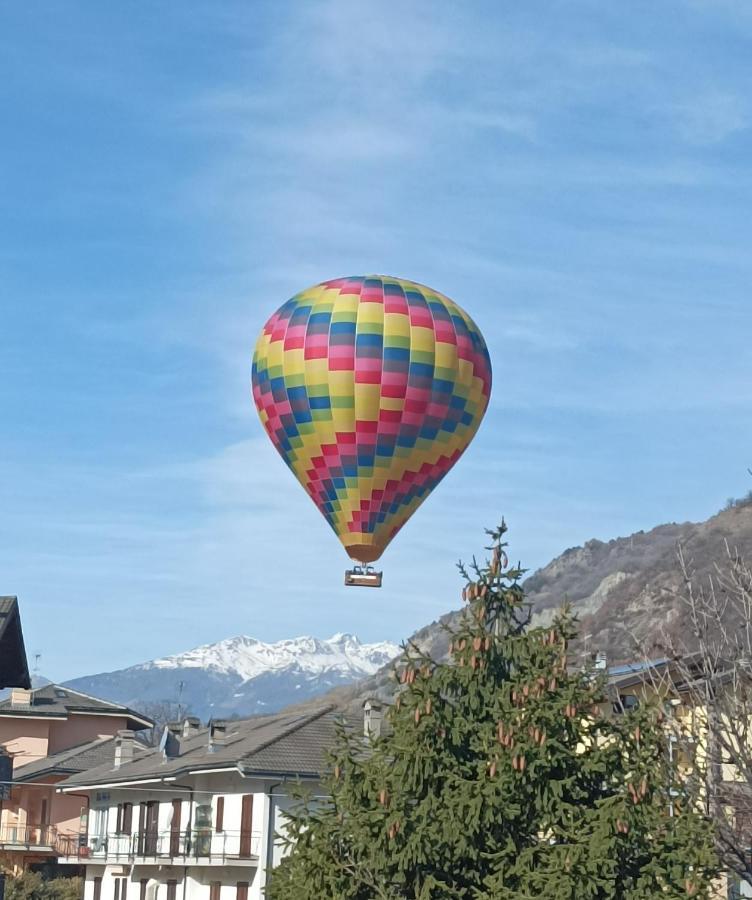 A Casa Di Vera - Vivi La Tua Valle D'Aosta นุส ภายนอก รูปภาพ